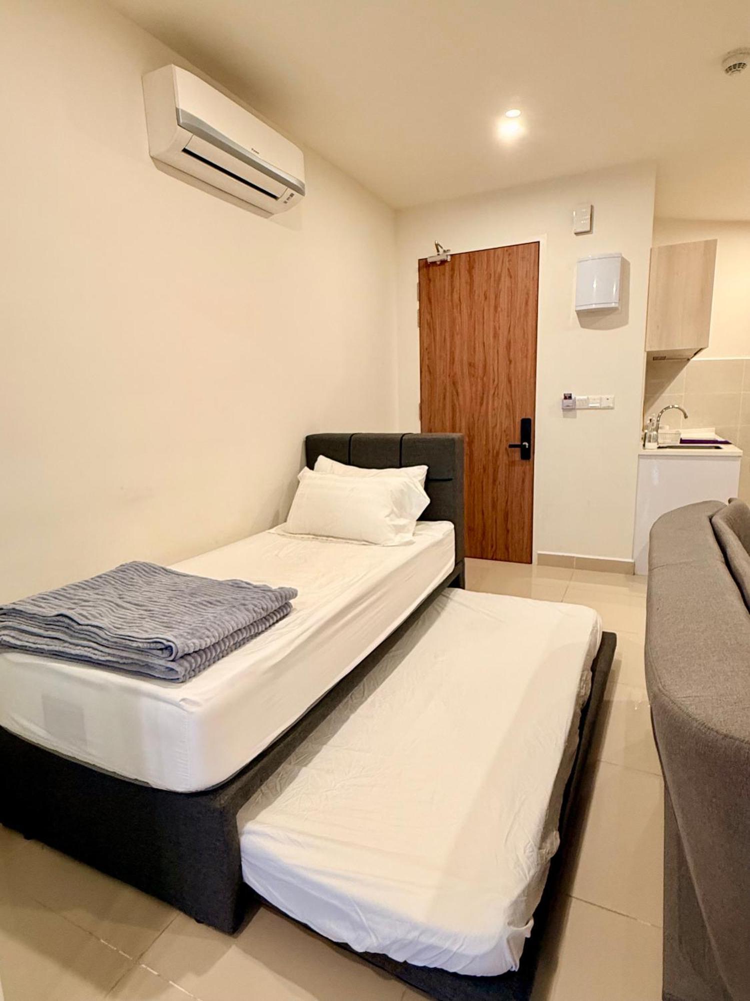 The Shore Executive Suites By Ys Luxury Kota Kinabalu Exterior foto