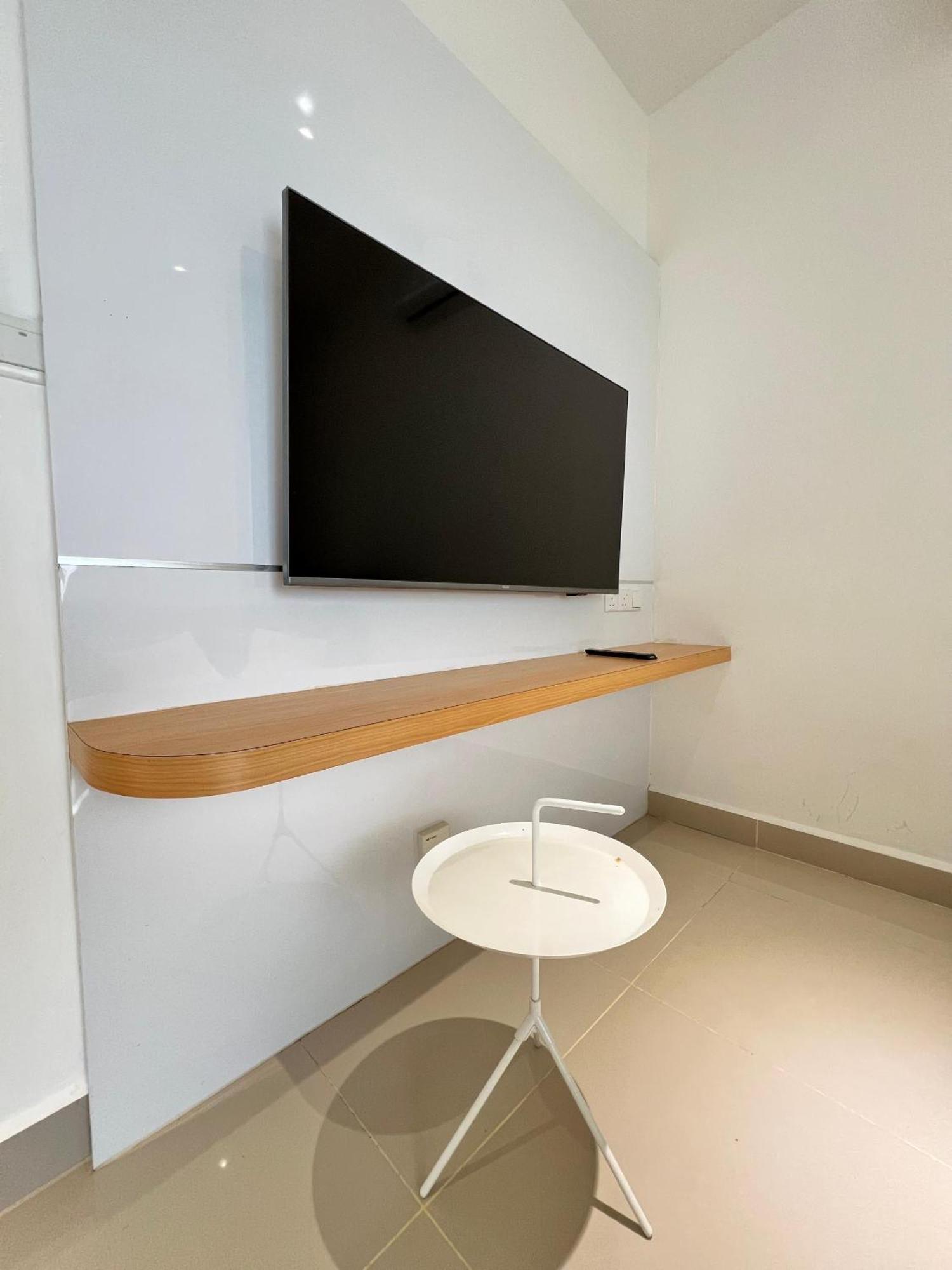 The Shore Executive Suites By Ys Luxury Kota Kinabalu Exterior foto